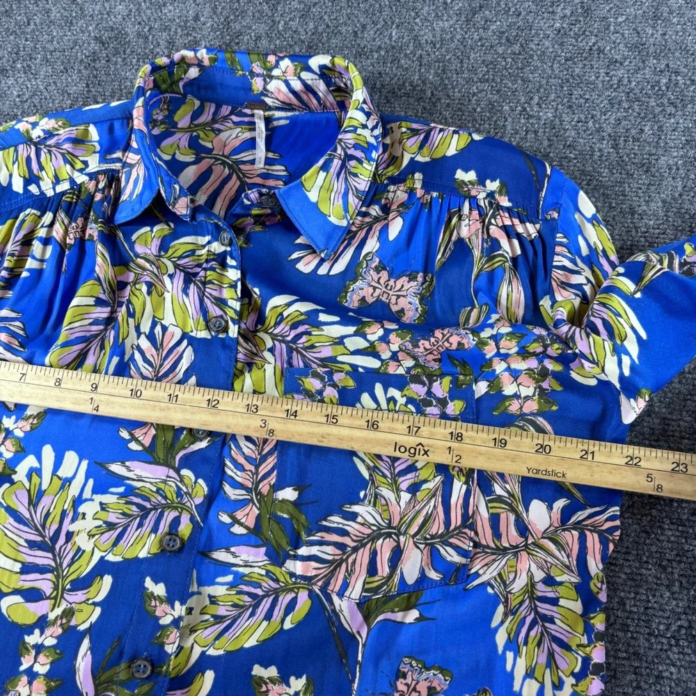 Free People Button Down Shirt Womens Small Blue‎ Tropical Floral Butterfly Boho
